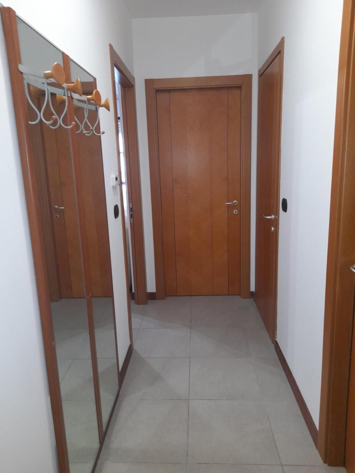 Relax Preserasca-Modern Apartment-Borgo Mercato-Moncalieri Exterior foto