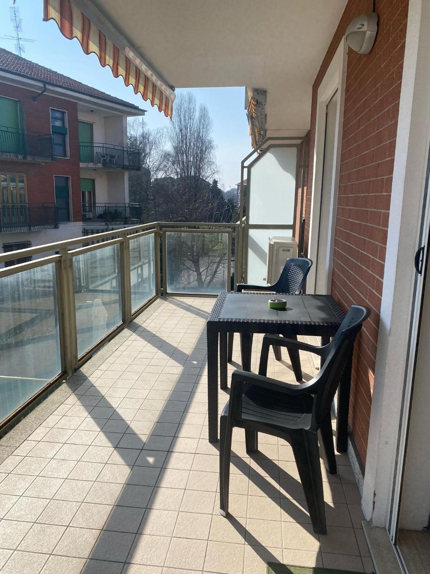 Relax Preserasca-Modern Apartment-Borgo Mercato-Moncalieri Exterior foto